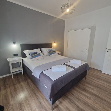Apartments Jadranka Novalja Eksteriør billede